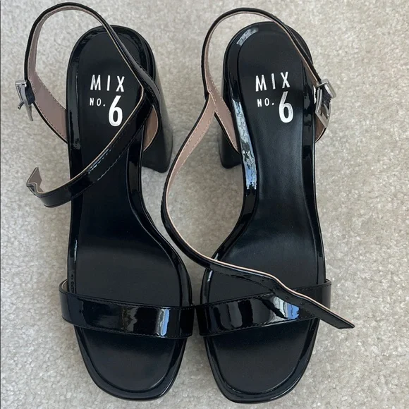 NWOT Mix No. 6 Sandals - Picture 2 of 8